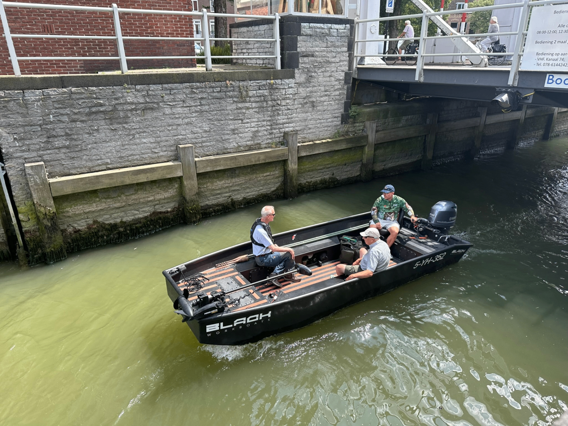 Fishing & Leisure view 2
